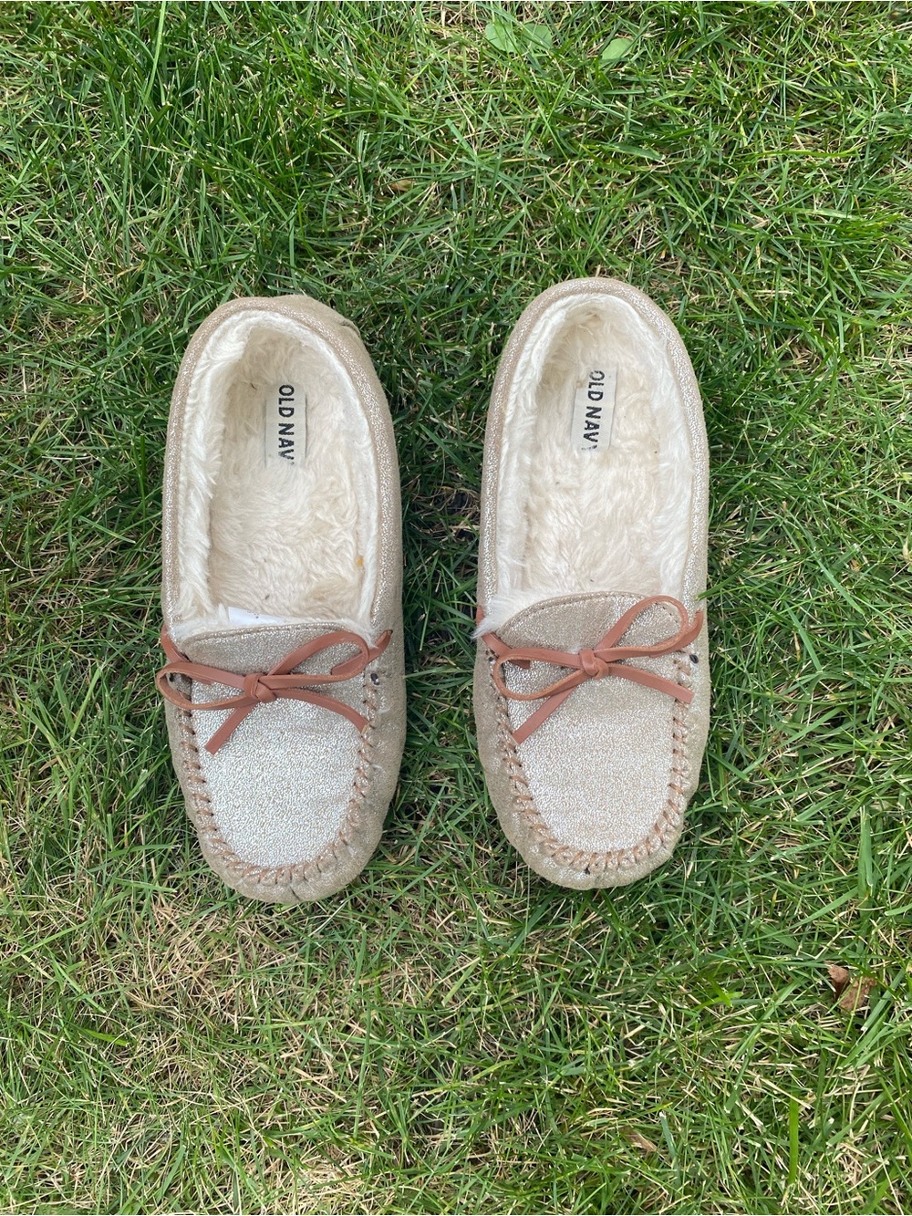 Slippers - Picture 2 of 2